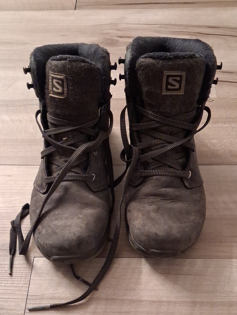Salomon Womens Lace-Up Winter Hiking Boots Size 7